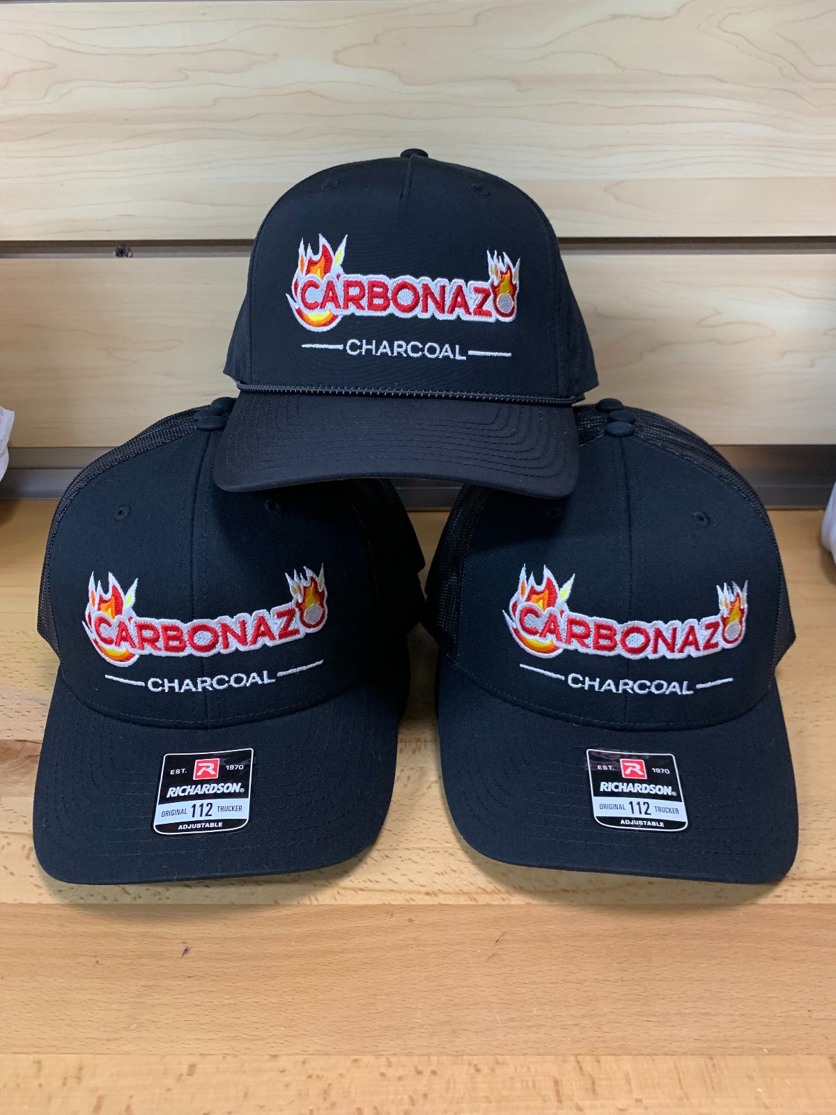 Carbonazo Hat